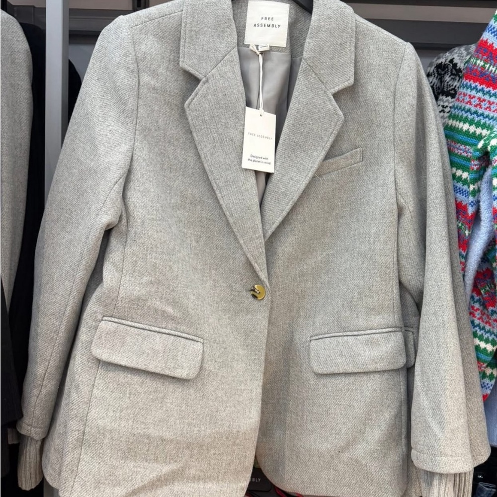 Free Assembly Women's Elegant Light Gray Blazer